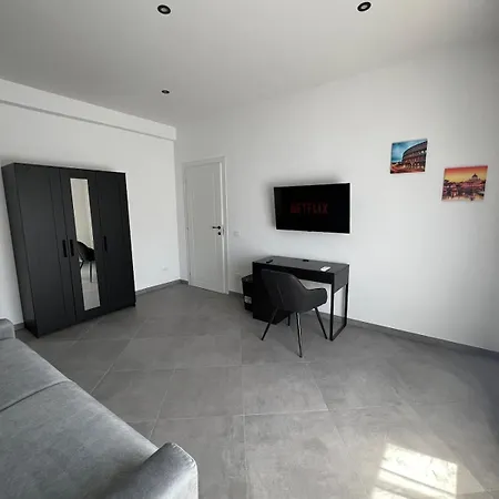 Apartment Modern Vatican Rome