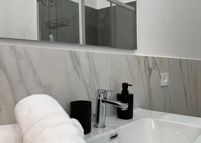 Apartman Modern Vatican *